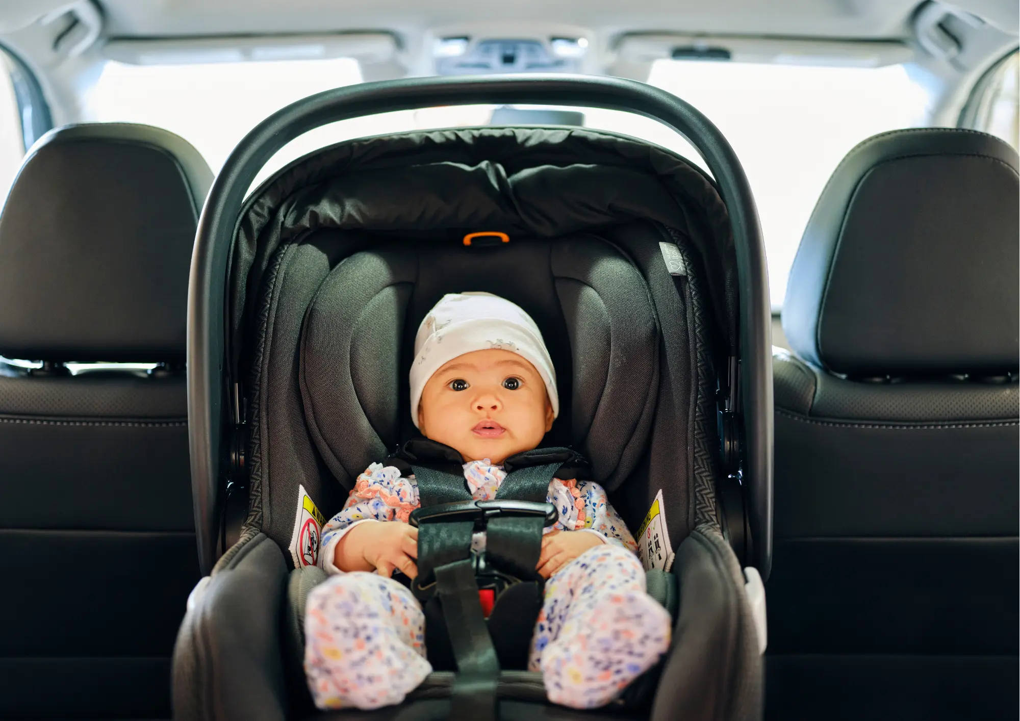 dziecko w samochodzie - pierwsza podróż z noworodkiem